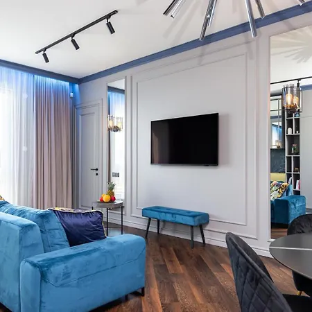 Indigo Apartment *